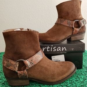 New with Box.  Artisan Leather Boots Women. Brnse Side Zipper. Retail $109